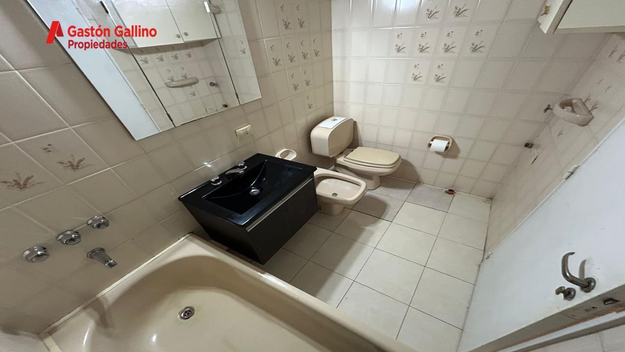 Foto de VENTA DEPARTAMENTO DE 1 AMBIENTE 43M2 FRENTE CON BALCON ATERRAZADO EN, imagen 2