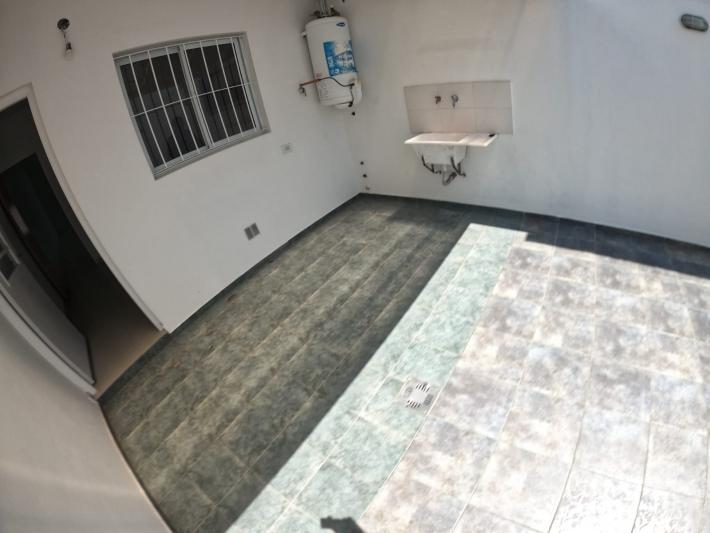 Foto de Triplex en Venta en Ramos Mejia, imagen 2
