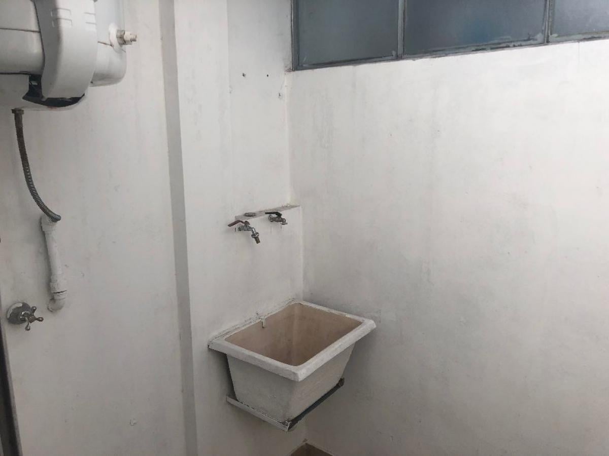 Foto de Departamento en Alquiler en Moron, imagen 5