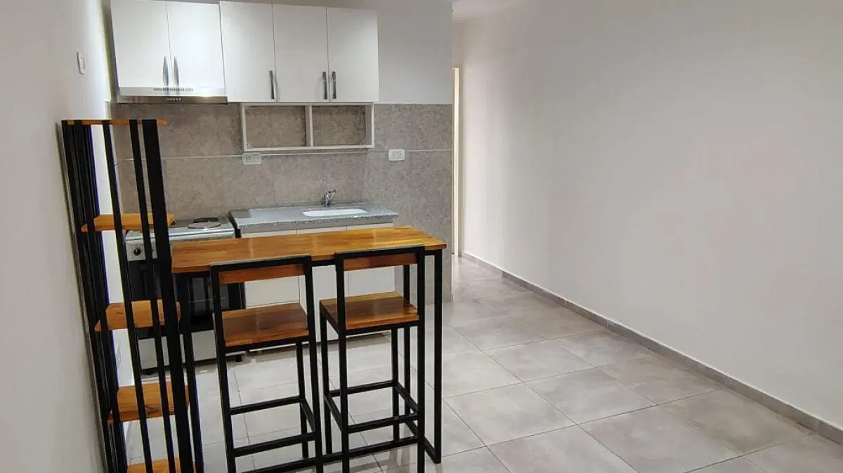 Departamento en Alquiler en Lomas del Mirador 2