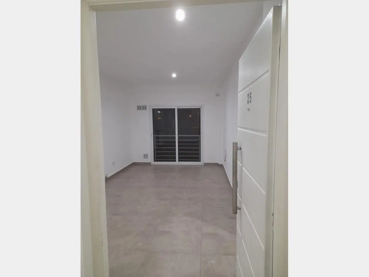 Departamento en Alquiler en Haedo 4