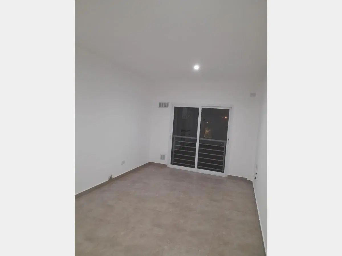 Departamento en Alquiler en Haedo 8