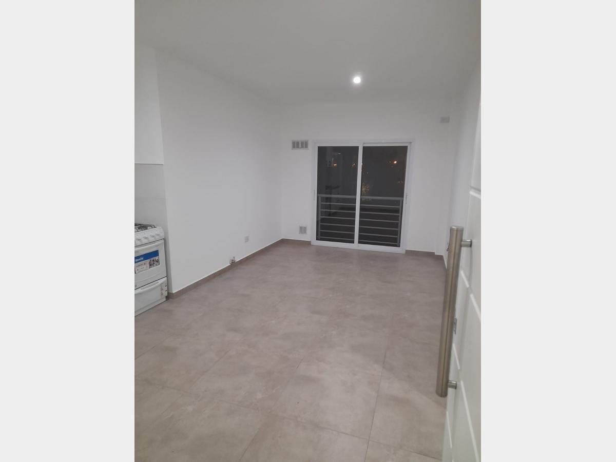 Foto de Departamento en Alquiler en Haedo, imagen 5
