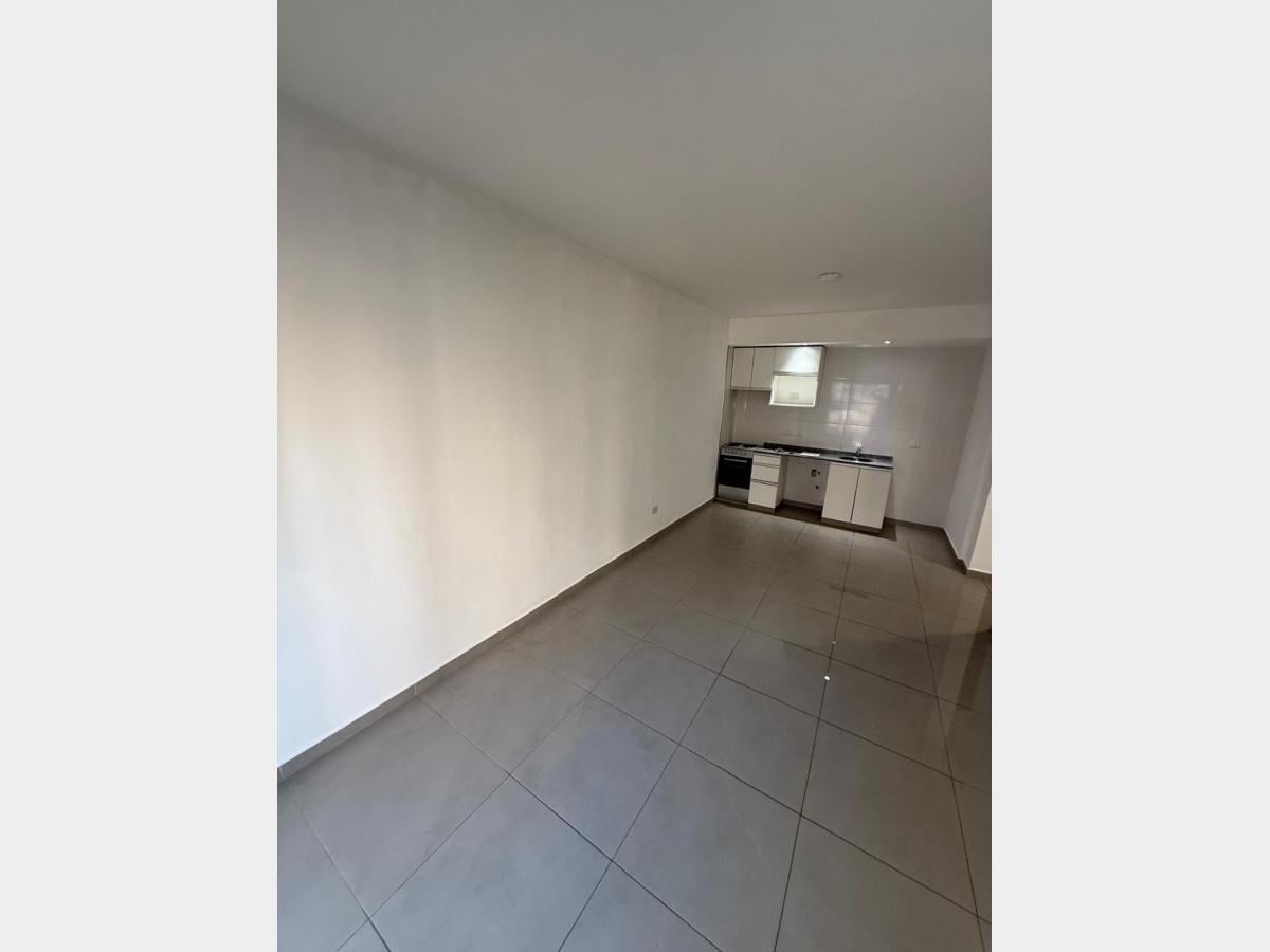 Foto de Departamento en Alquiler en Ramos Mejia, imagen 3