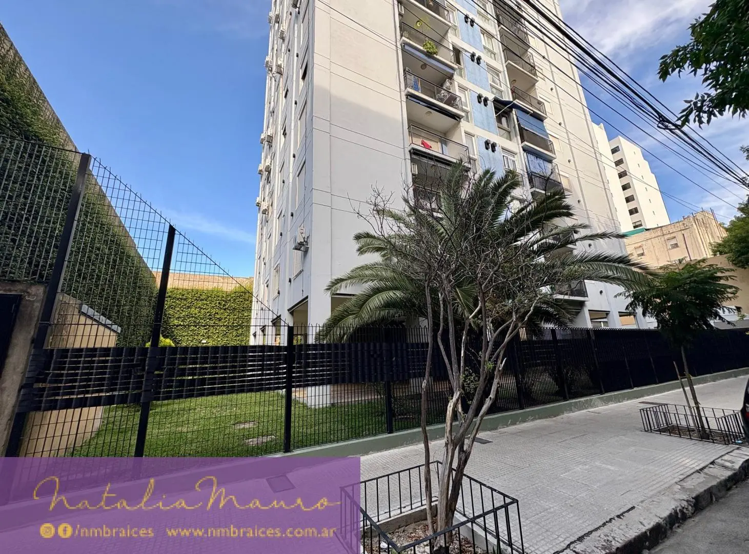 Divino 4 ambientes en complejo de dos torres con seguridad, espacio verde y SUM 1