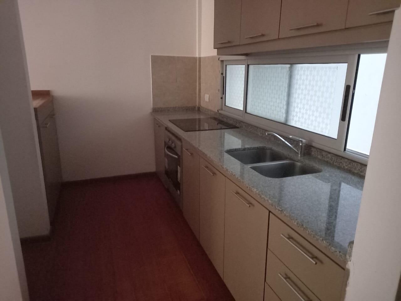 Foto de VENTA DEPARTAMENTO 2 AMB. MODERNO CON BALCÓN EN BALVANERA/ ONCE. APTO, imagen 3