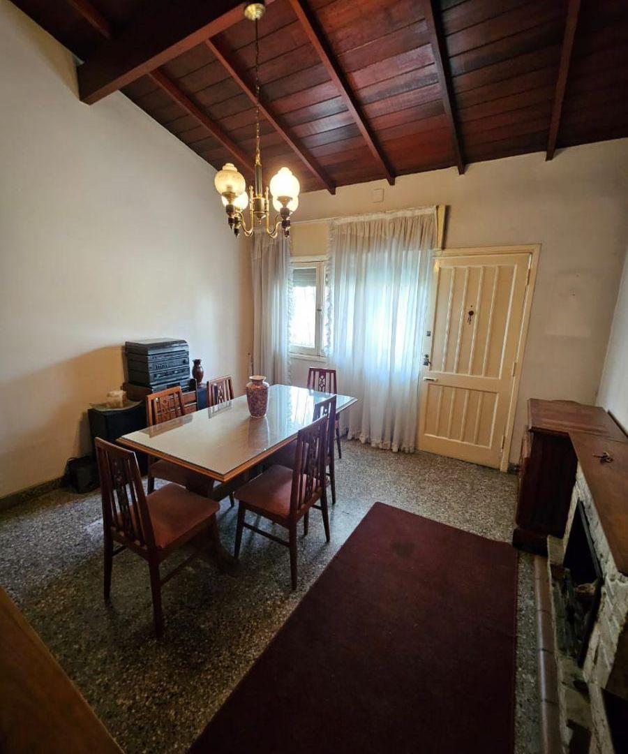 Foto de Chalet de 3 Dormitorios, Cochera y Gran Jardin, sobre lote 392 m2, imagen 5