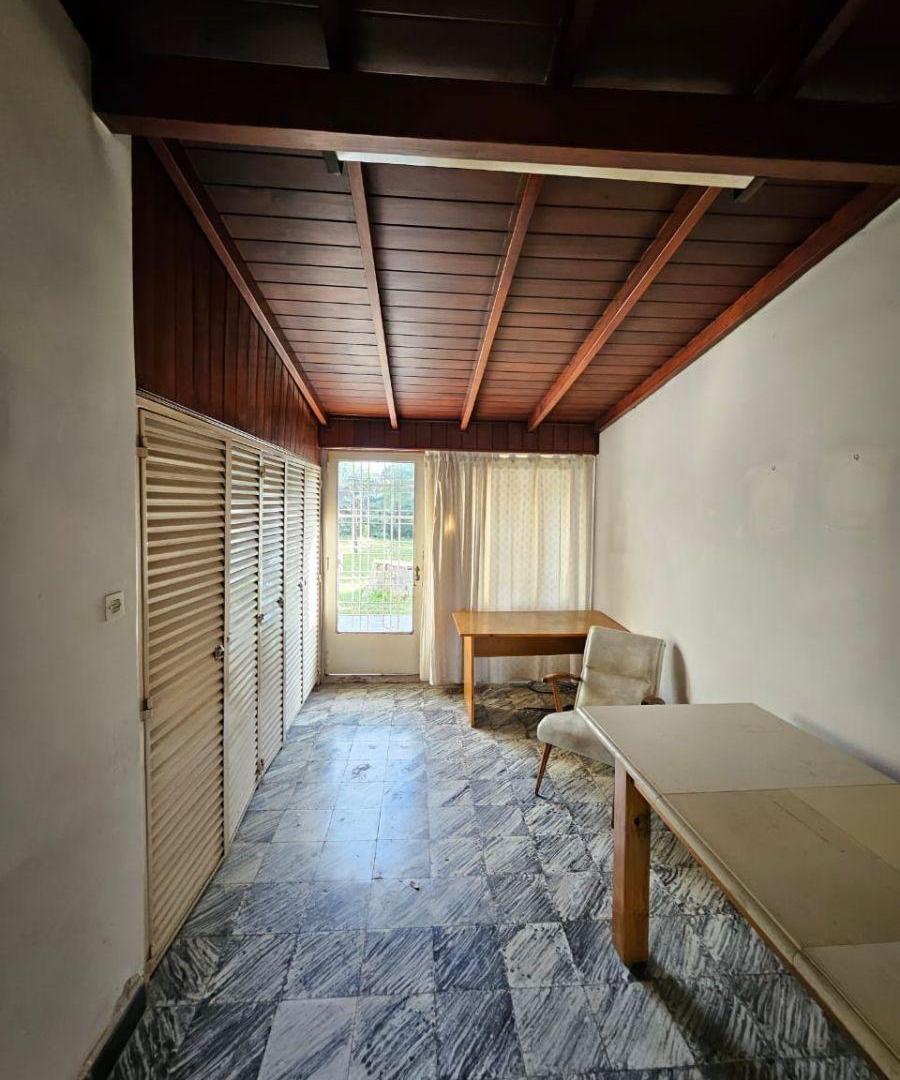 Foto de Chalet de 3 Dormitorios, Cochera y Gran Jardin, sobre lote 392 m2, imagen 1