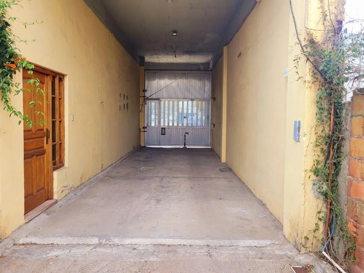 Lote de 1188 m2, con frente de 20 m y fot 2,40. Posibilidad de anexar lote lindero de misma sup. 5