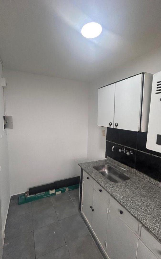 Foto de Departamento de 3 Dormitorios y Espacio Guardacoche con Vista Abierta, imagen 1