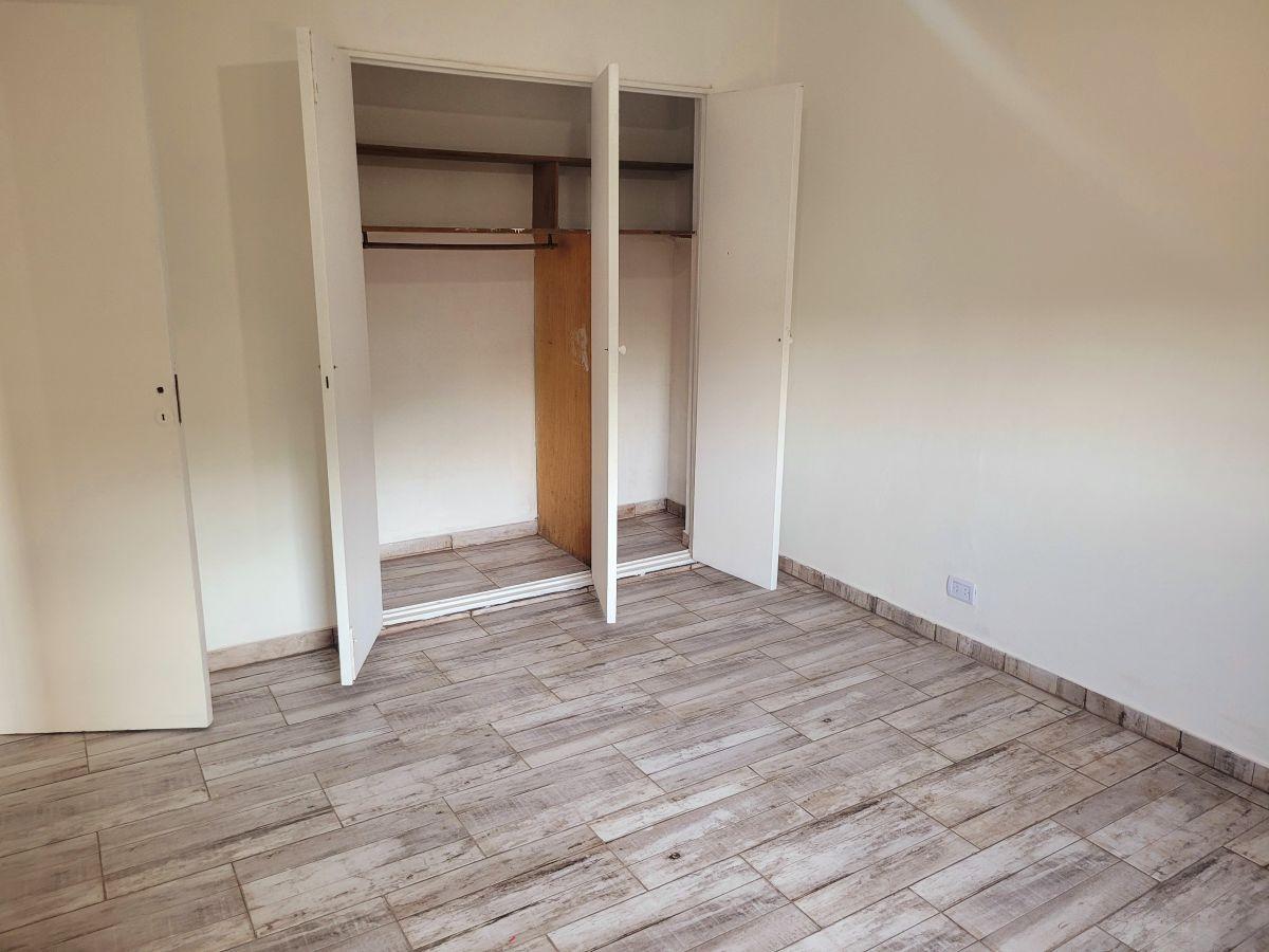 Foto de Amplio Departamento de 3 Dormitorios, Balcón y Espacio Guardacoches, imagen 1