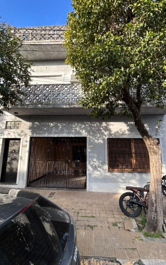 Foto de Venta PH Planta Baja 4 Ambientes en Martínez., imagen 1