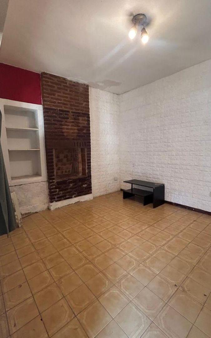 Foto de Alquiler PH Planta Baja 4 Ambientes en Martínez., imagen 2