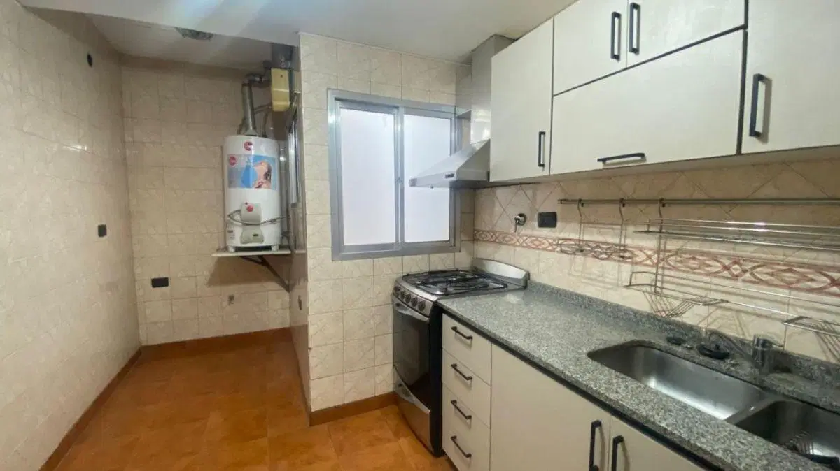 Departamento 4 ambientes con balcon en alquiler 3