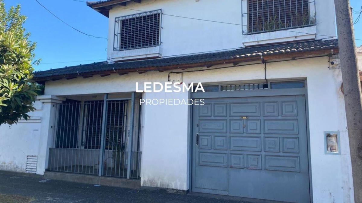 Foto de VENTA ITUZAINGO NORTE CASA 4 AMBIENTES EN ESQUINA CON AMPLIO GALPON, imagen 1