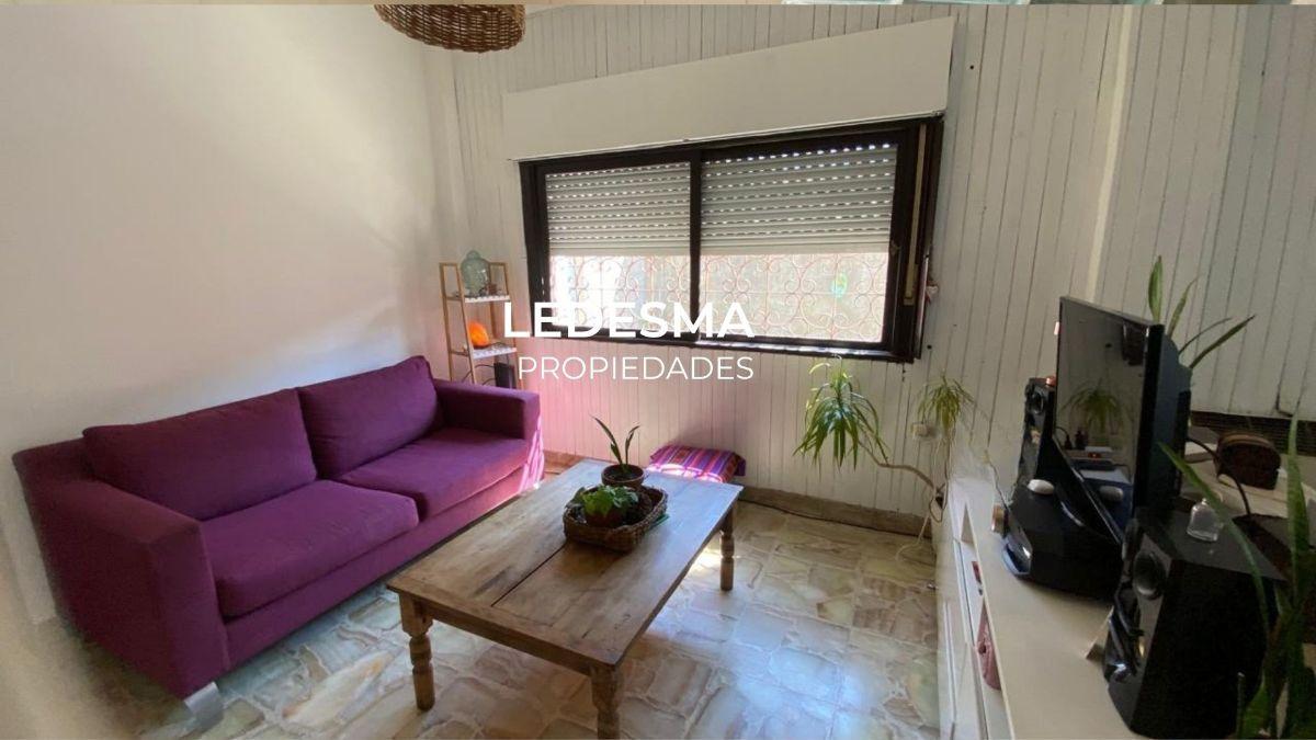 Foto de VENTA CASA 3 AMBIENTES CON ENTRADA PARA DOS VEHICULOS ITUZAINGO NORTE, imagen 1