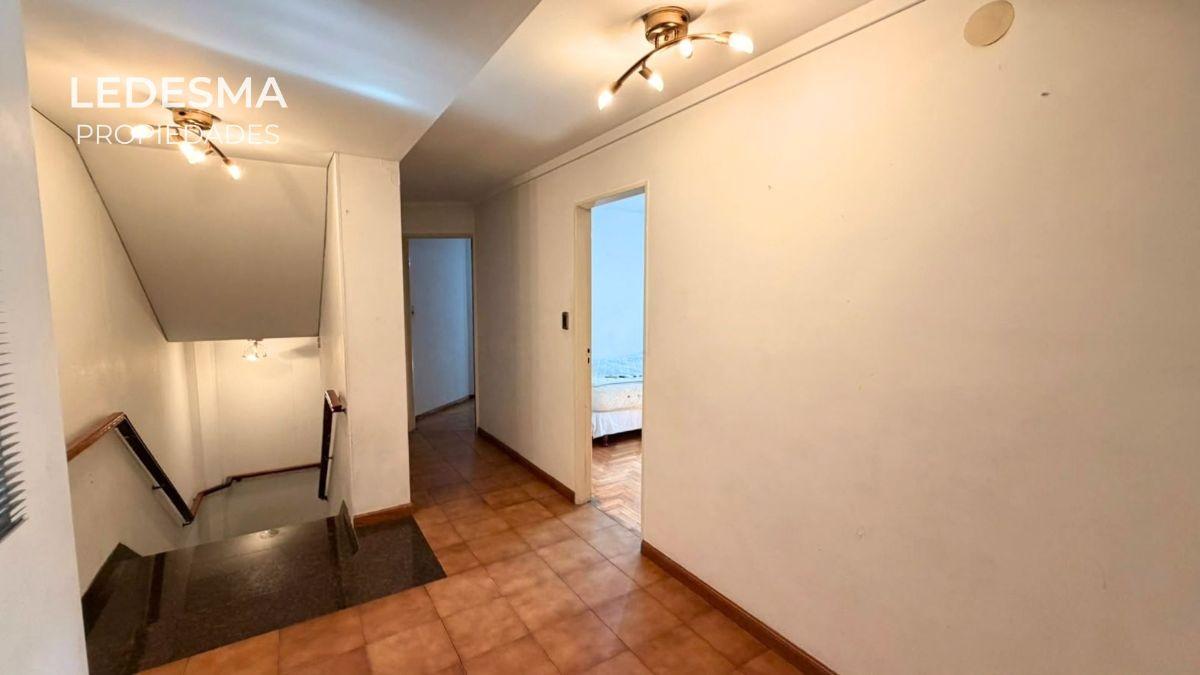 Foto de PH 6 AMBIENTES CON COCHERA, PATIO Y BALCON EN ALQUILER - SIN EXPENSAS, imagen 4