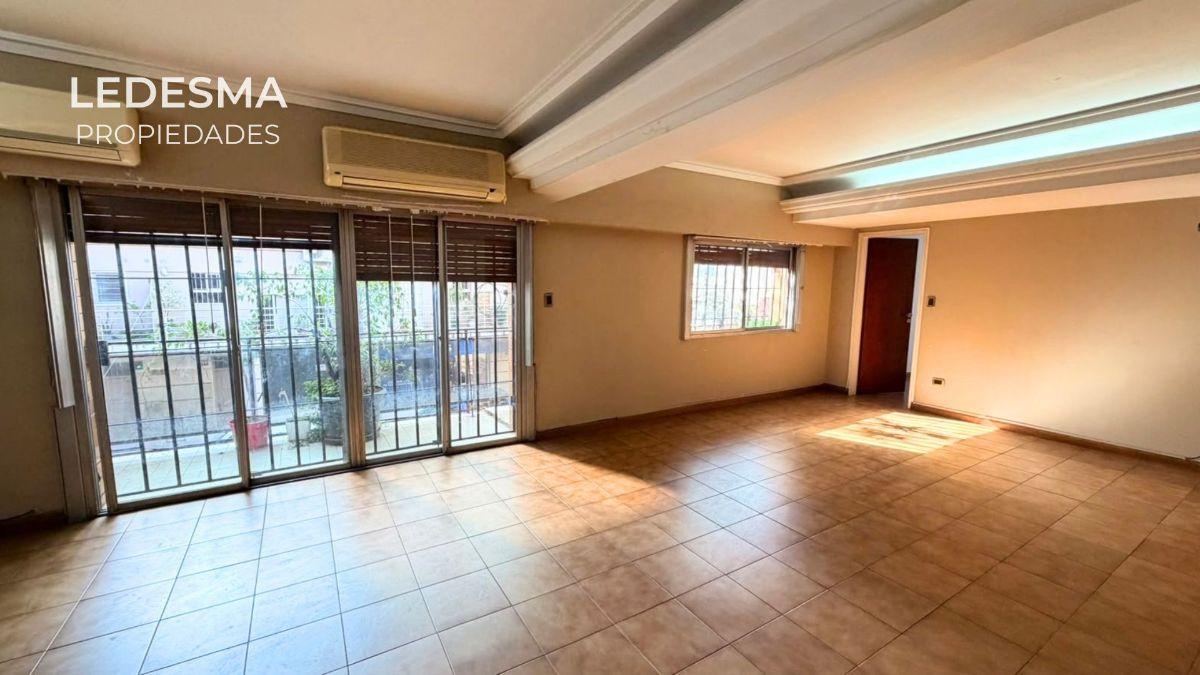 Foto de PH 6 AMBIENTES CON COCHERA, PATIO Y BALCON EN ALQUILER - SIN EXPENSAS, imagen 1