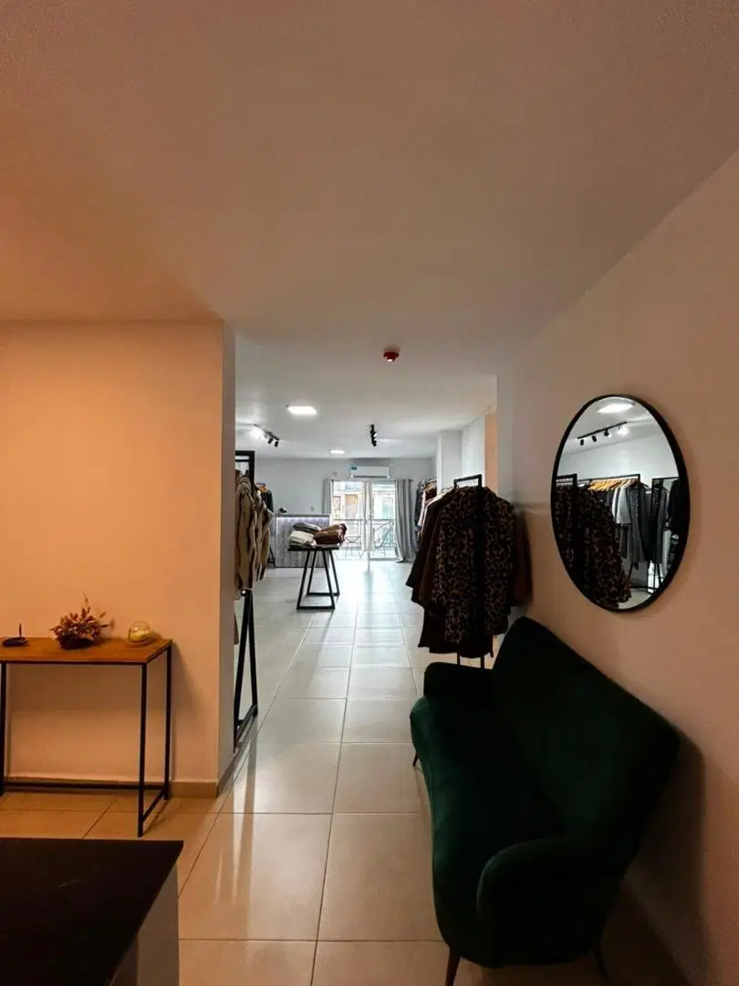 Departamento en Venta! 3 Dormitorios y Cochera 5