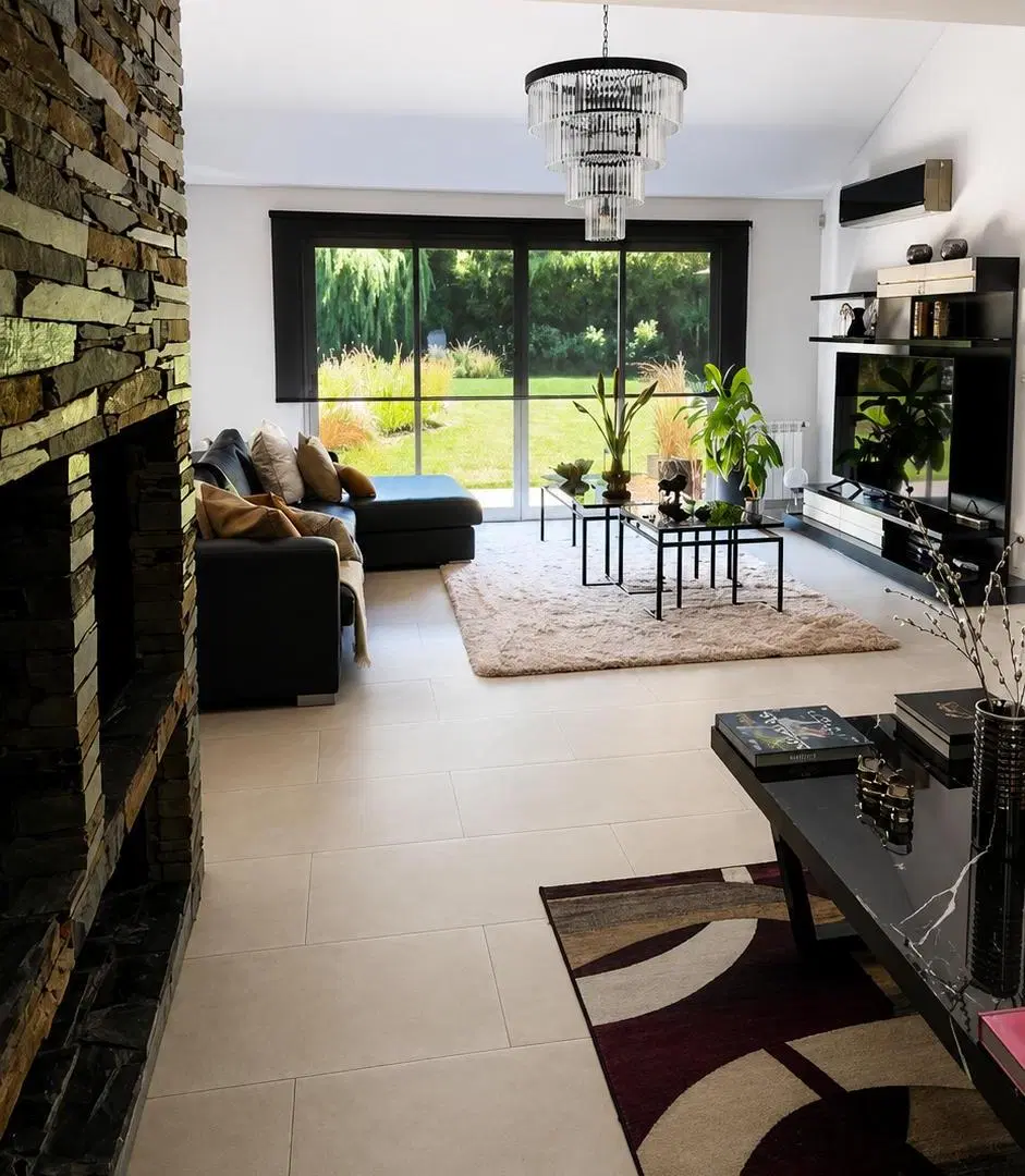 EXCELENTE CASA EN INMEJORABLE UBICACIÓN ADROGUÉ 5