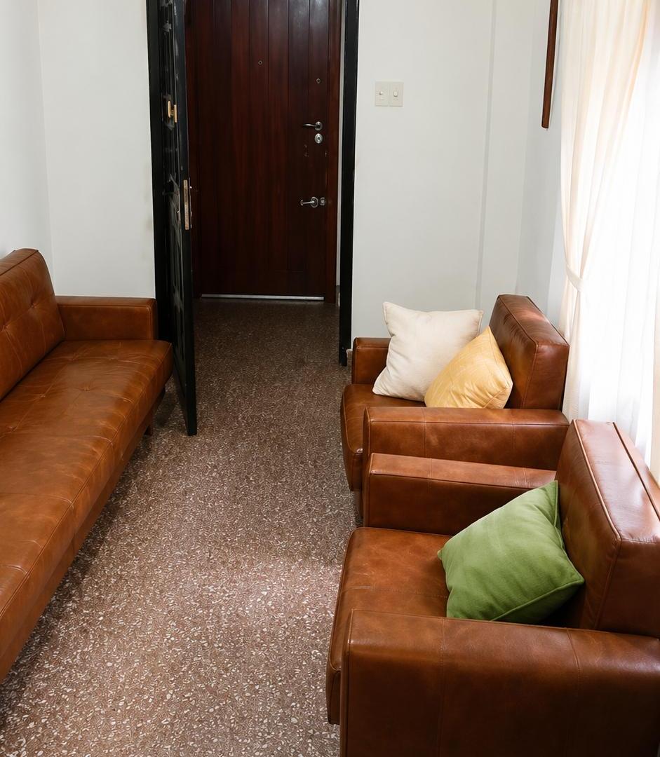 CASA A METROS DE BYNNON