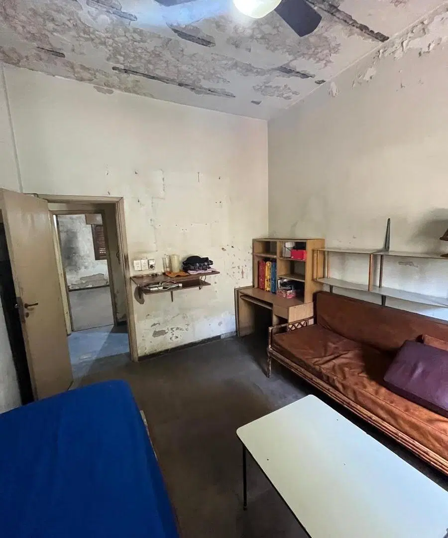 Oportunidad! Casa en lote propio en Venta 7,50mtsx24mts a refaccionar Villa Ballester escucha oferta 2