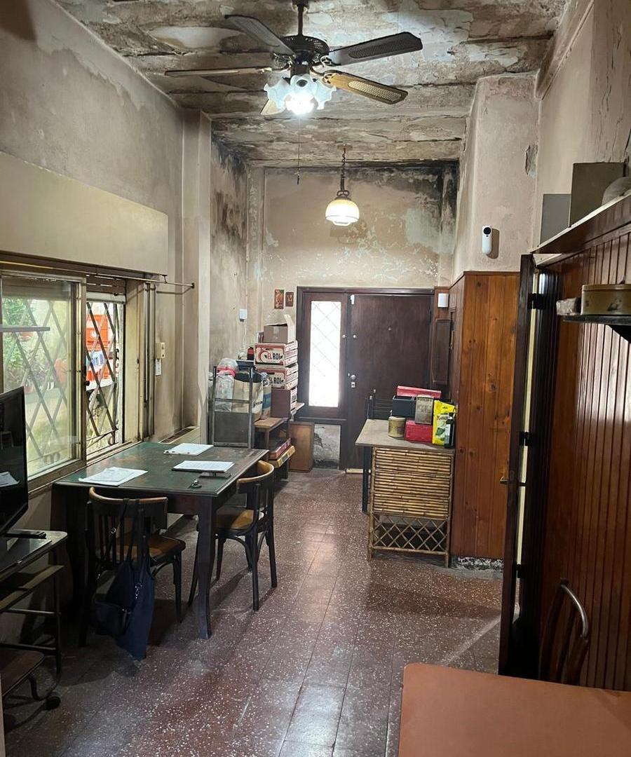 Foto de Oportunidad! Casa en lote propio en Venta 7,50mtsx24mts a refaccionar, imagen 5