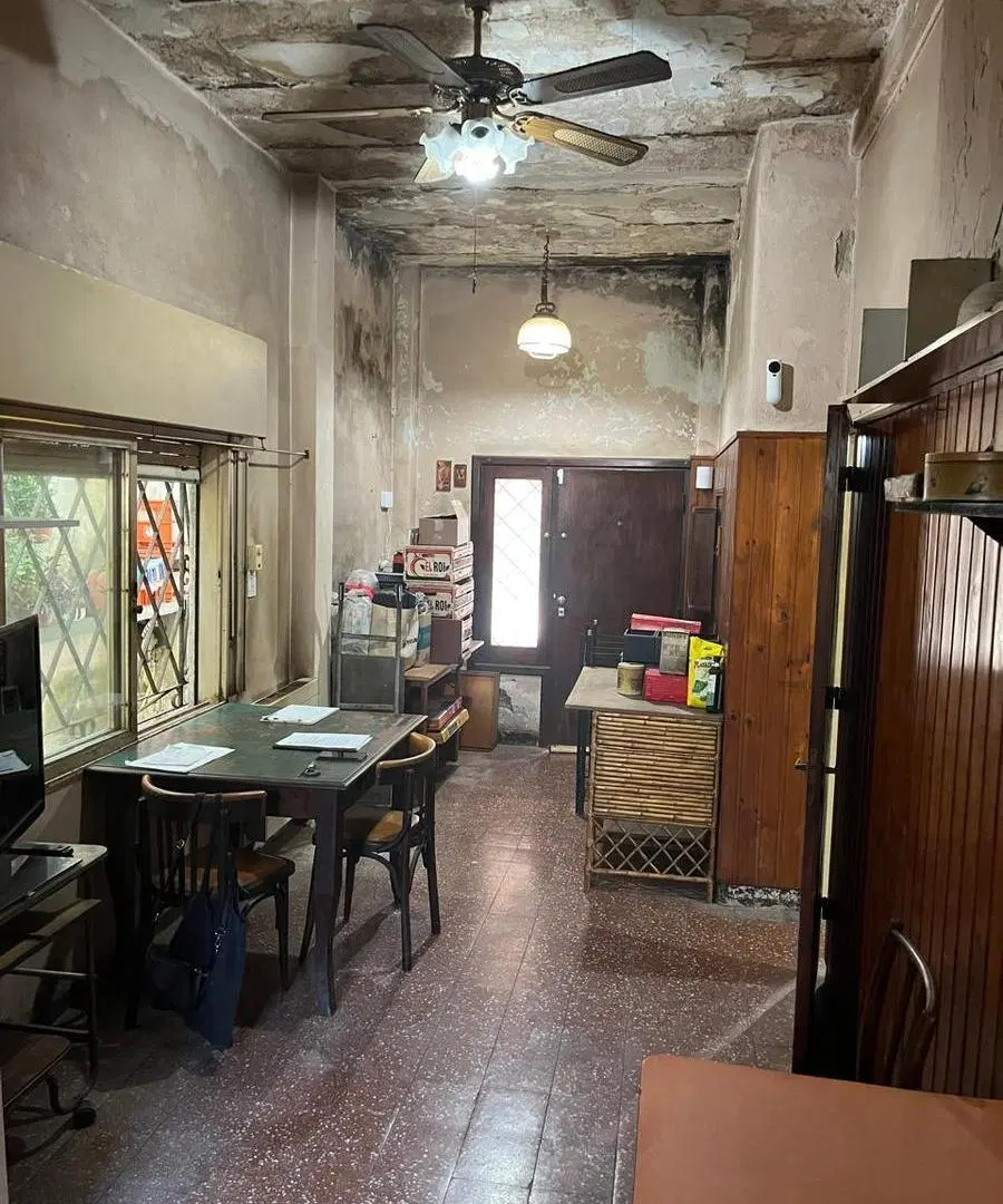 Oportunidad! Casa en lote propio en Venta 7,50mtsx24mts a refaccionar Villa Ballester escucha oferta 5