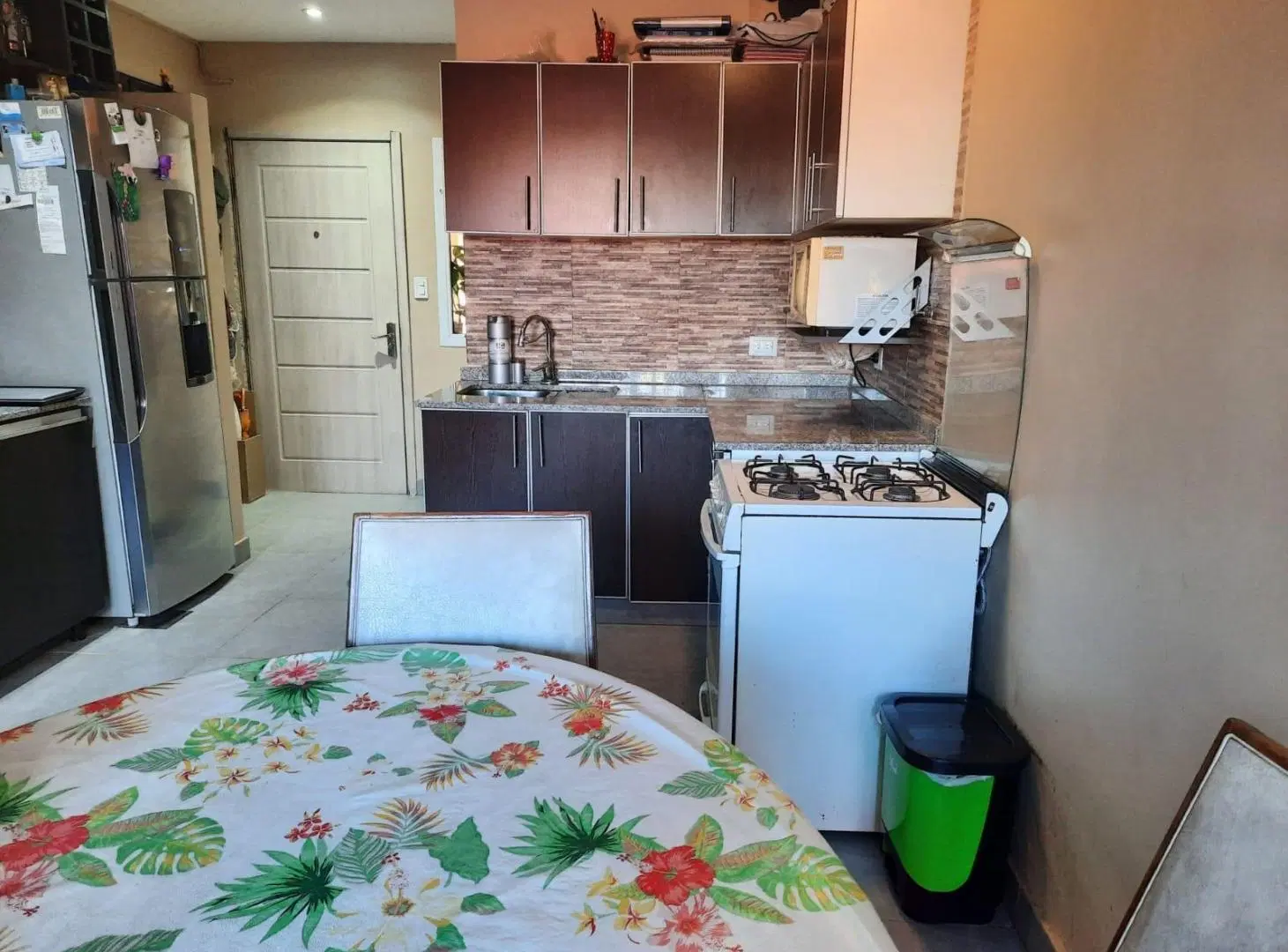Duplex de tres ambientes cochera y patio en Venta en Villa Ballester/Chilavert excelente estado 3