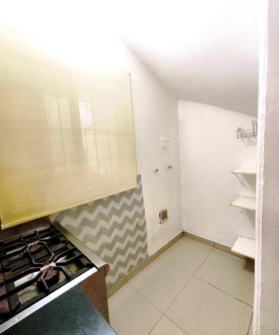 Foto de PH alquiler 2 Amb y medio en PB Villa Ballester Sin Expensas Próximo A, imagen 5