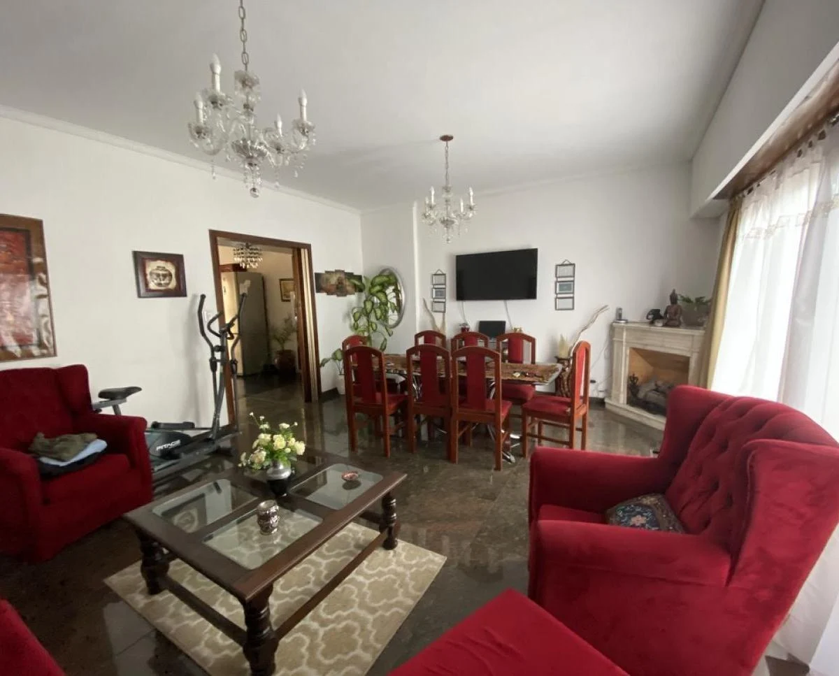 Foto de Departamento de 4 ambientes con balcon y terraza, imagen 3