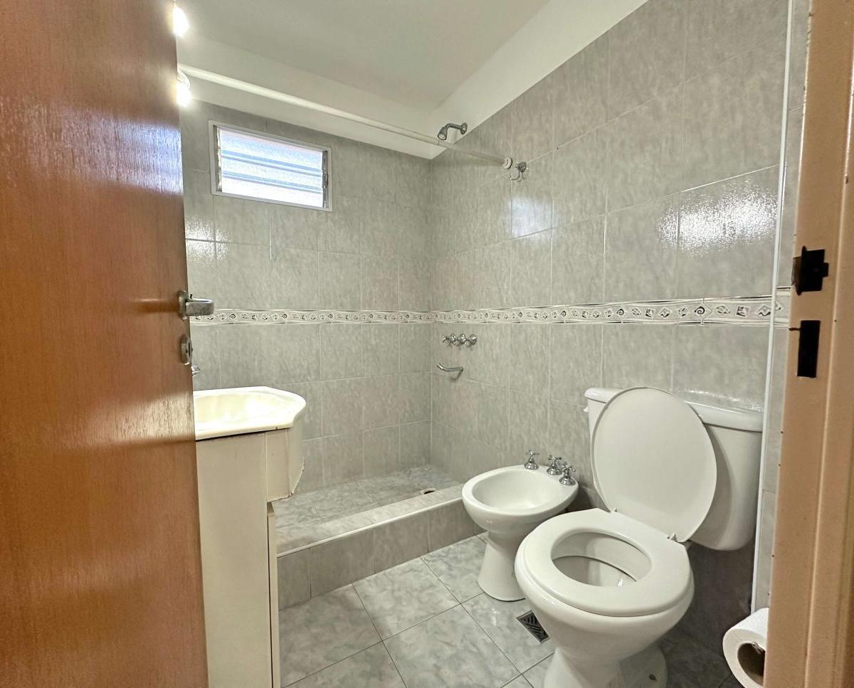 Foto de Departamento de 2 ambientes con vestidor y balcon, imagen 5