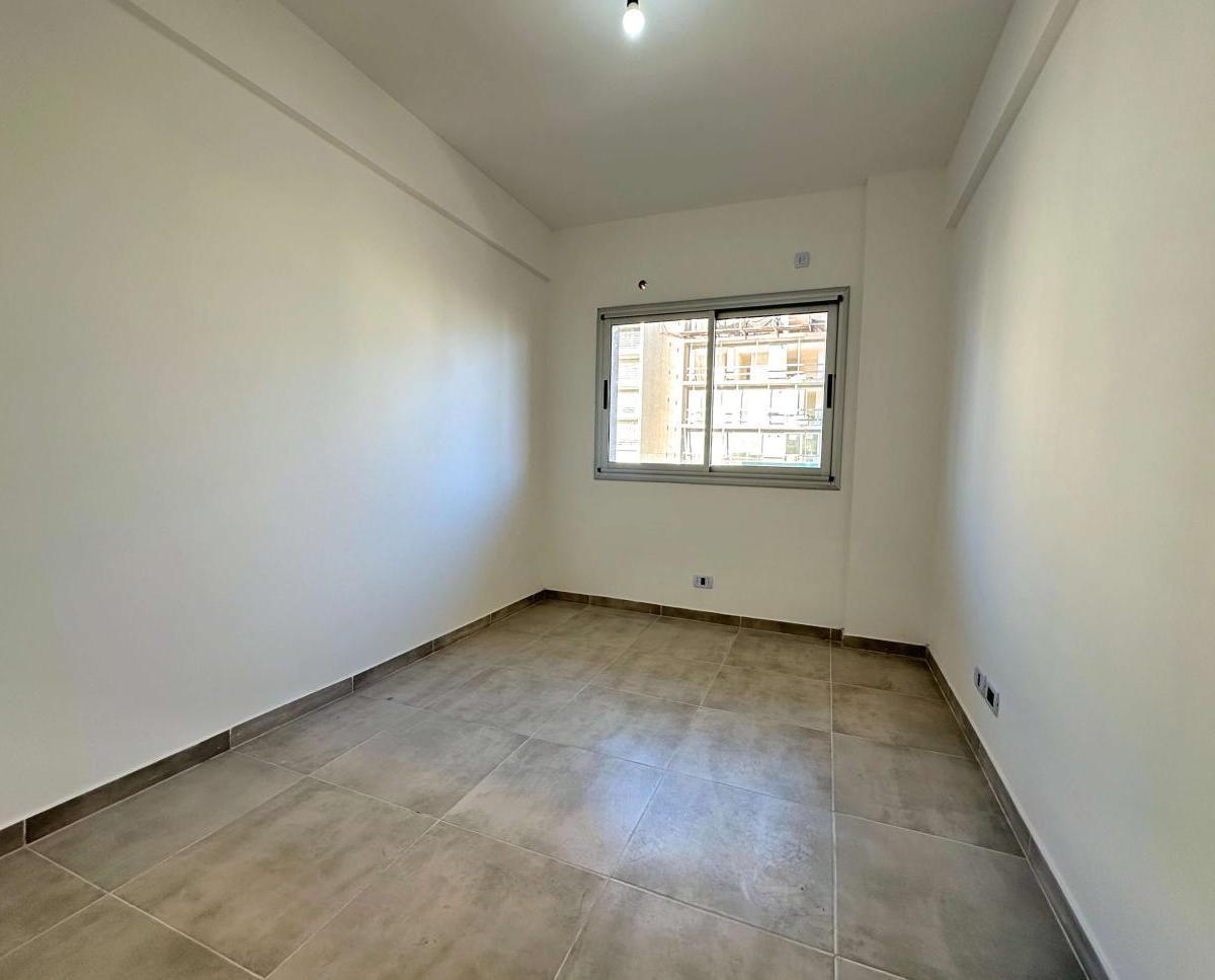 Departamento de 3 Ambientes con 2 Balcones 5