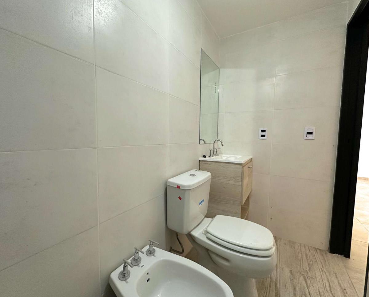 Departamento de 3 Ambientes con 2 Balcones 4