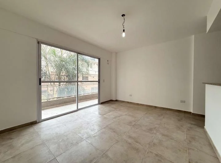 Departamento de 1 ambiente con balcon 2