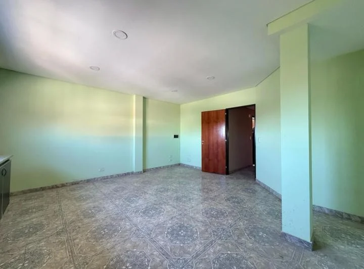 Departamento de 3 ambientes con parque 4