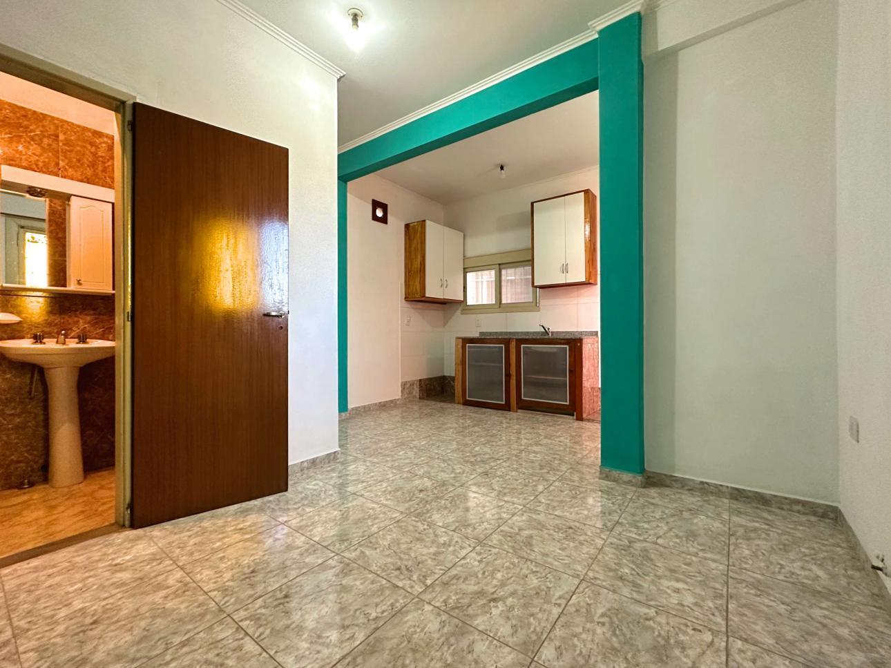 Foto de Departamento de 1 ambiente con balcon, imagen 2