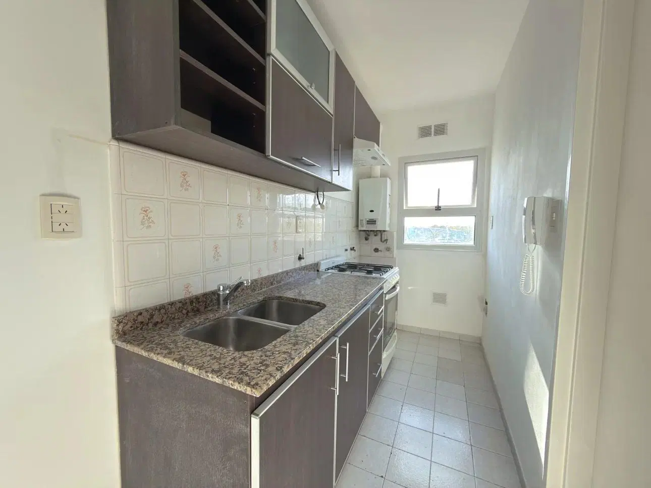 Departamento de 2 ambientes con balcon 4