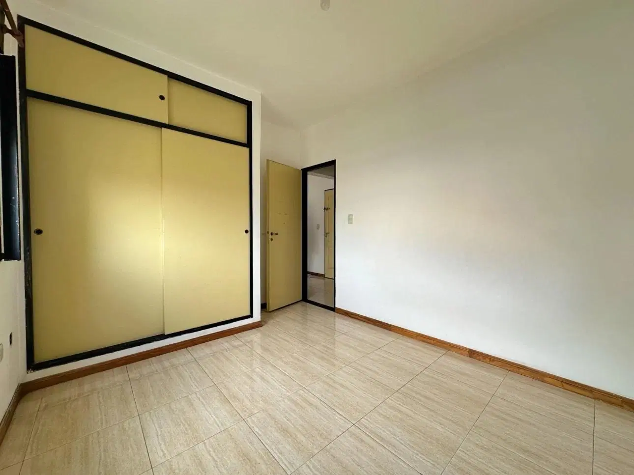 Departamento de 2 ambientes con balcon 5