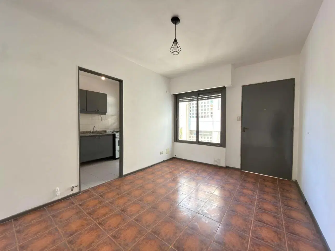 Departamento de 3 ambientes con balcon 5