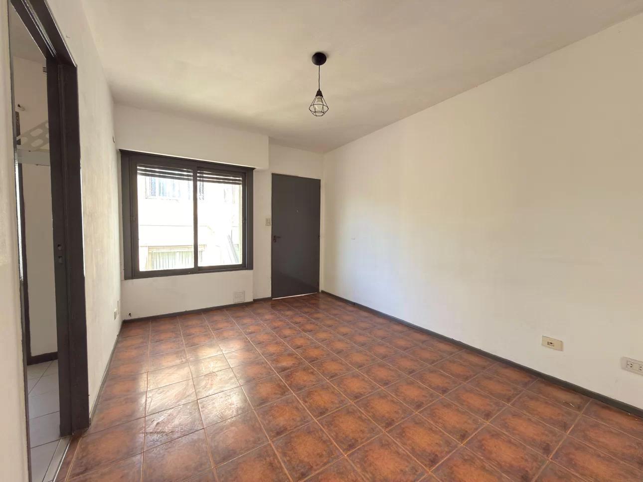 Departamento de 3 ambientes con balcon