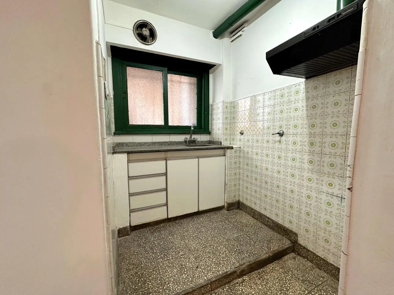 PH de 4 ambientes con patio 4