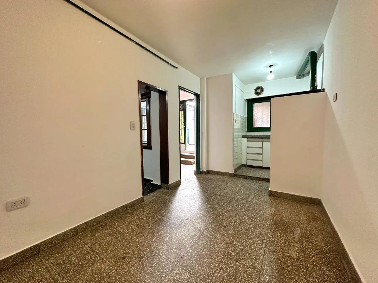 PH de 4 ambientes con patio 4