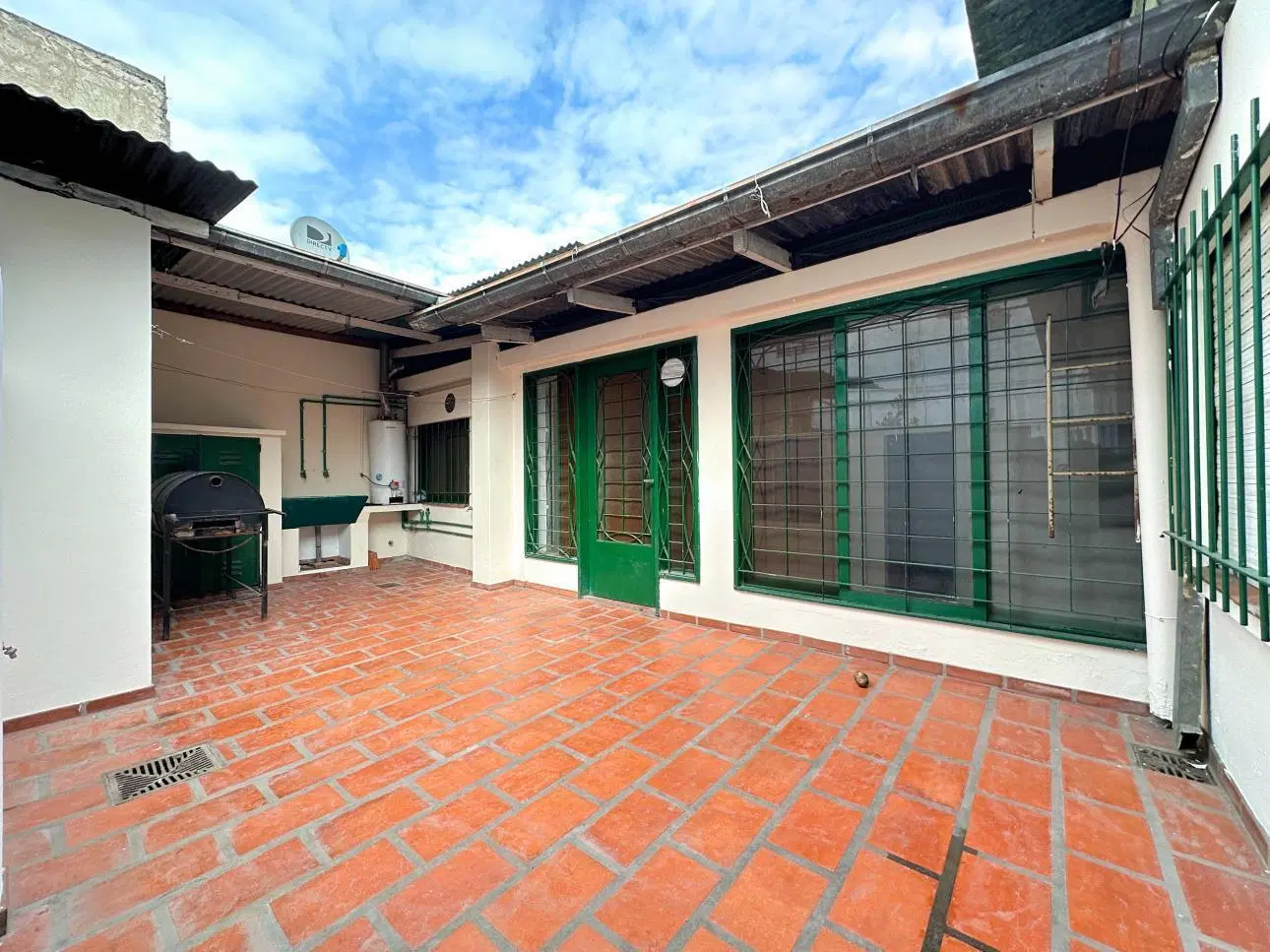 PH de 4 ambientes con patio 2