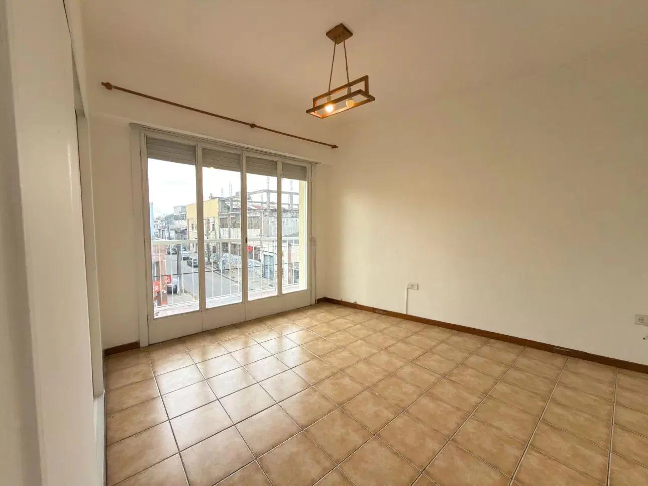 Departamento de 3 ambientes con balcon 5