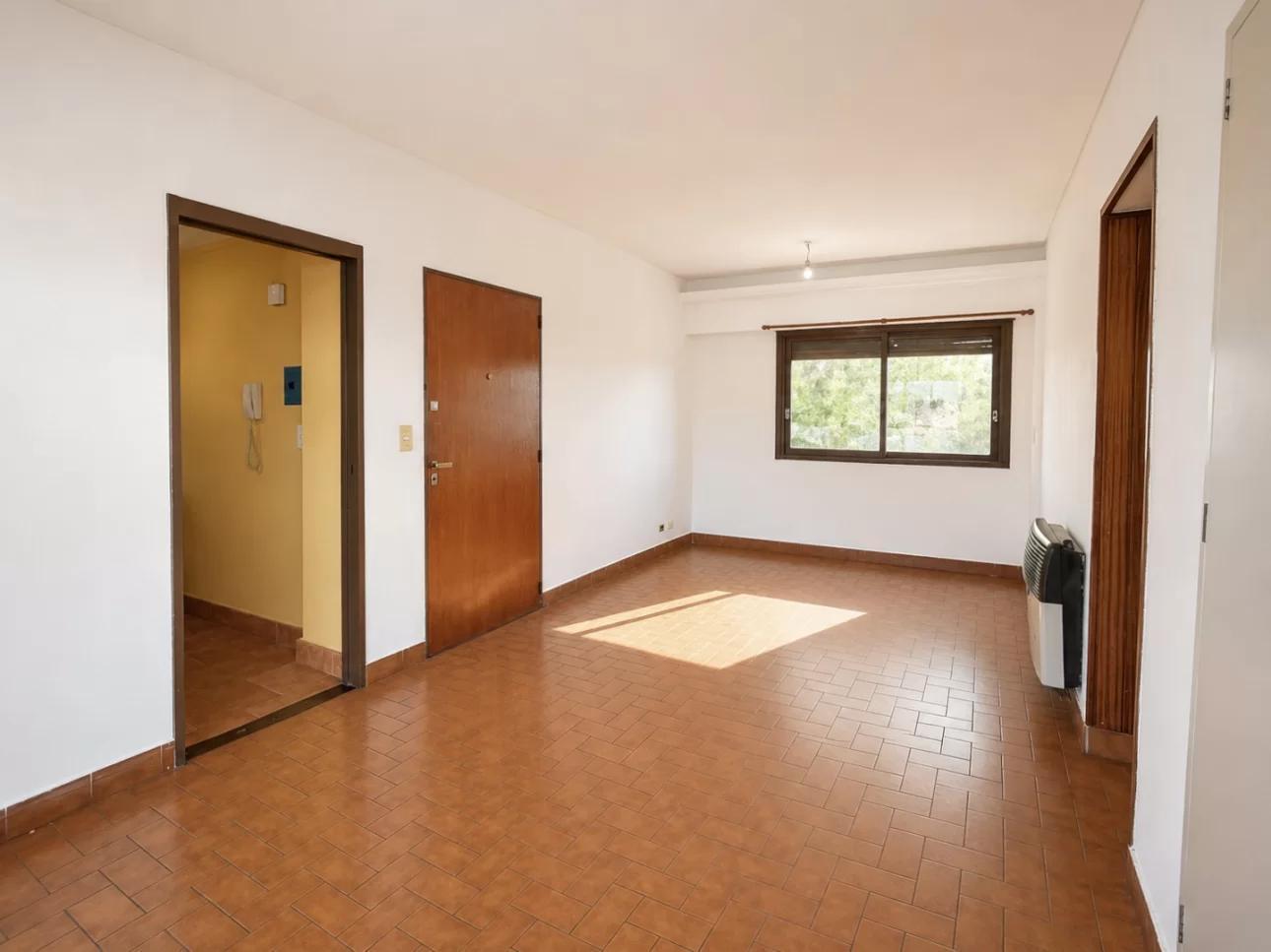 Foto de Departamento de 3 ambientes con balcon, imagen 3
