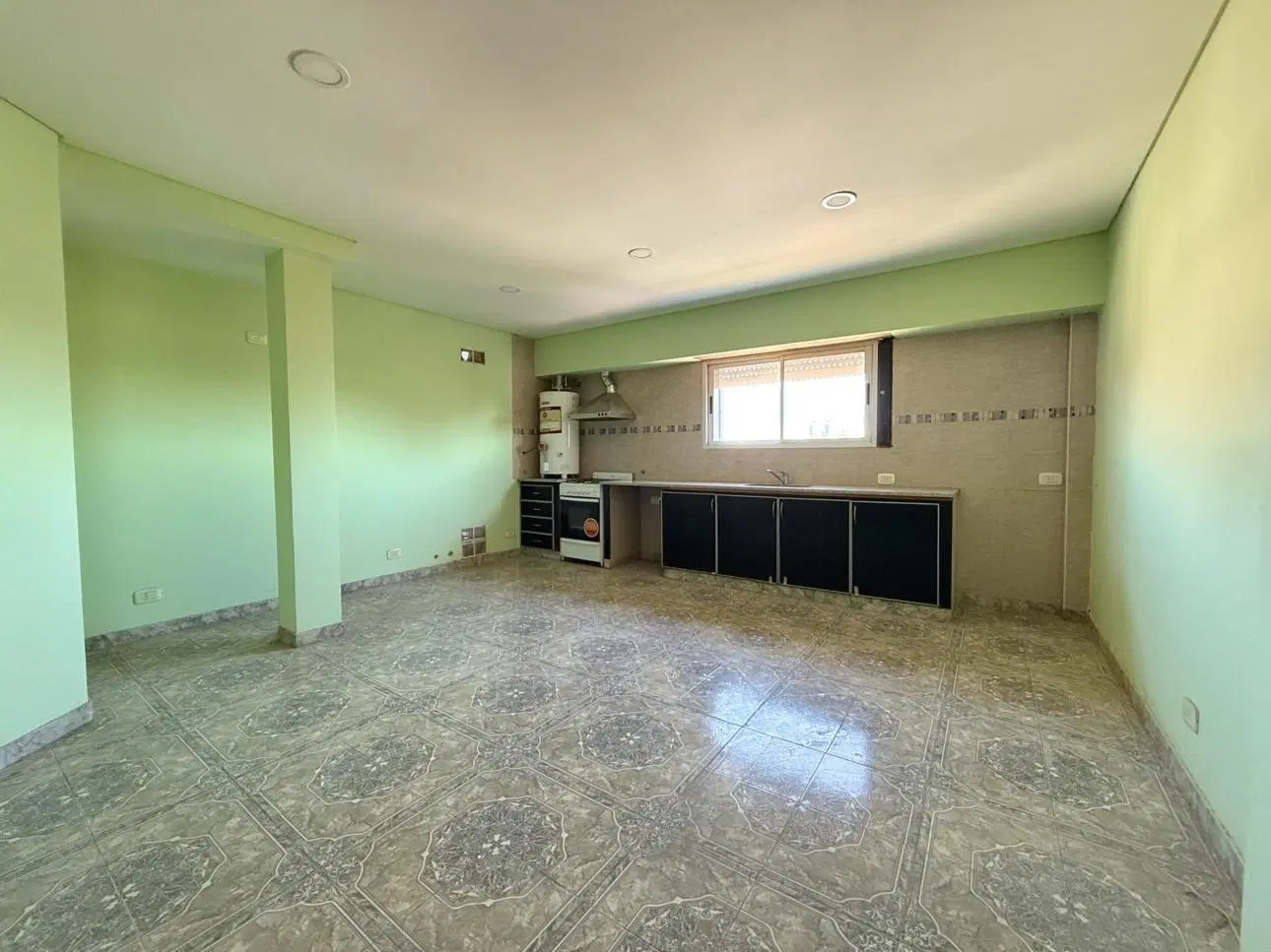 Departamento de 3 ambientes con parque 4