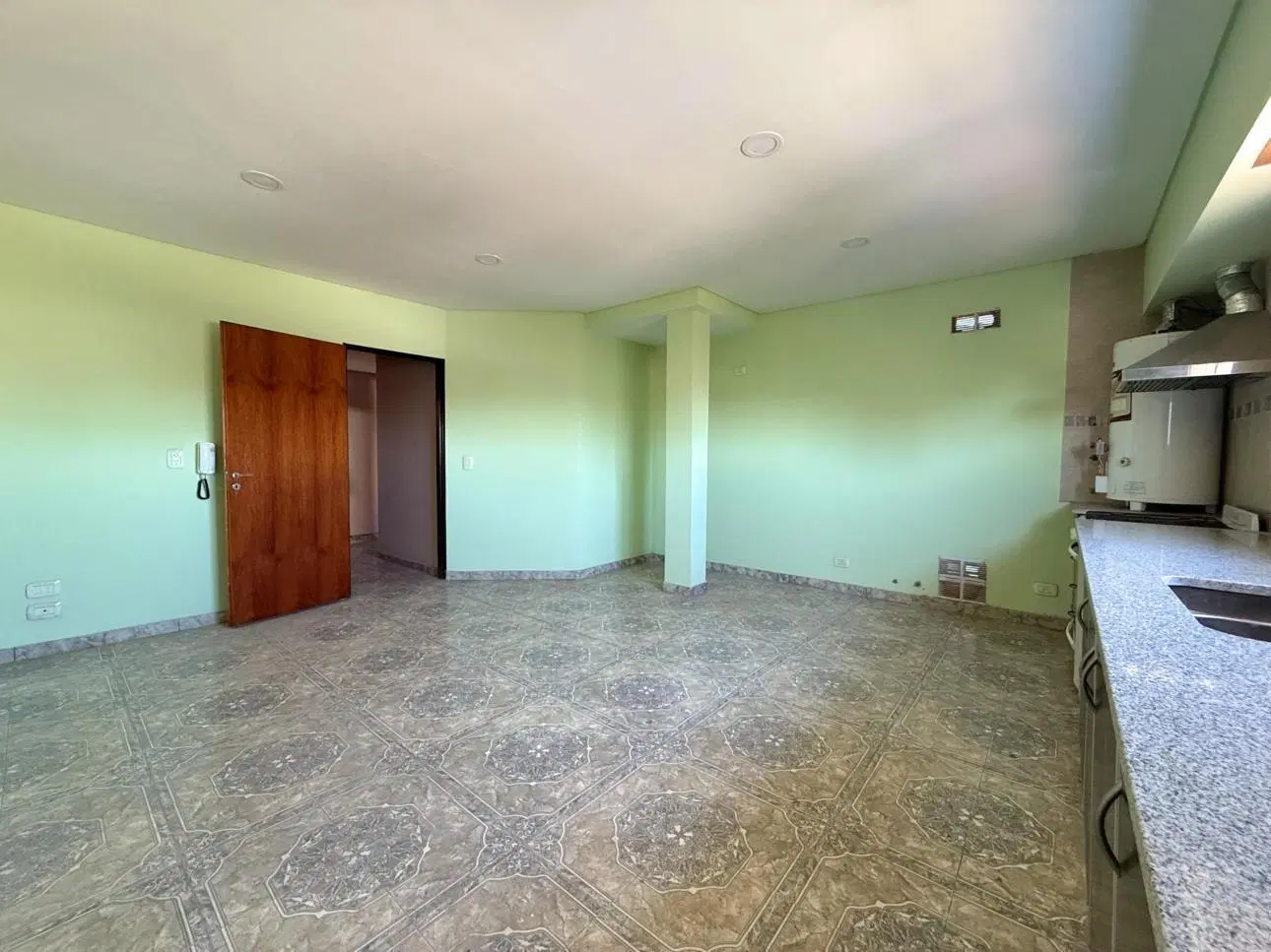 Departamento de 3 ambientes con parque 2