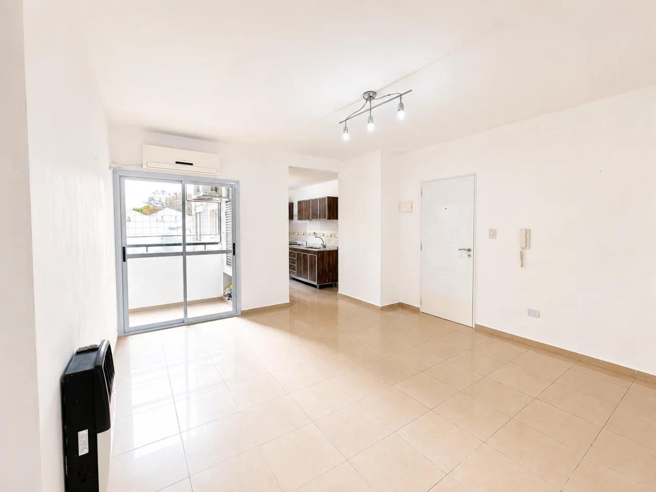 Foto de Departamento de 2 ambientes con balcon, imagen 3
