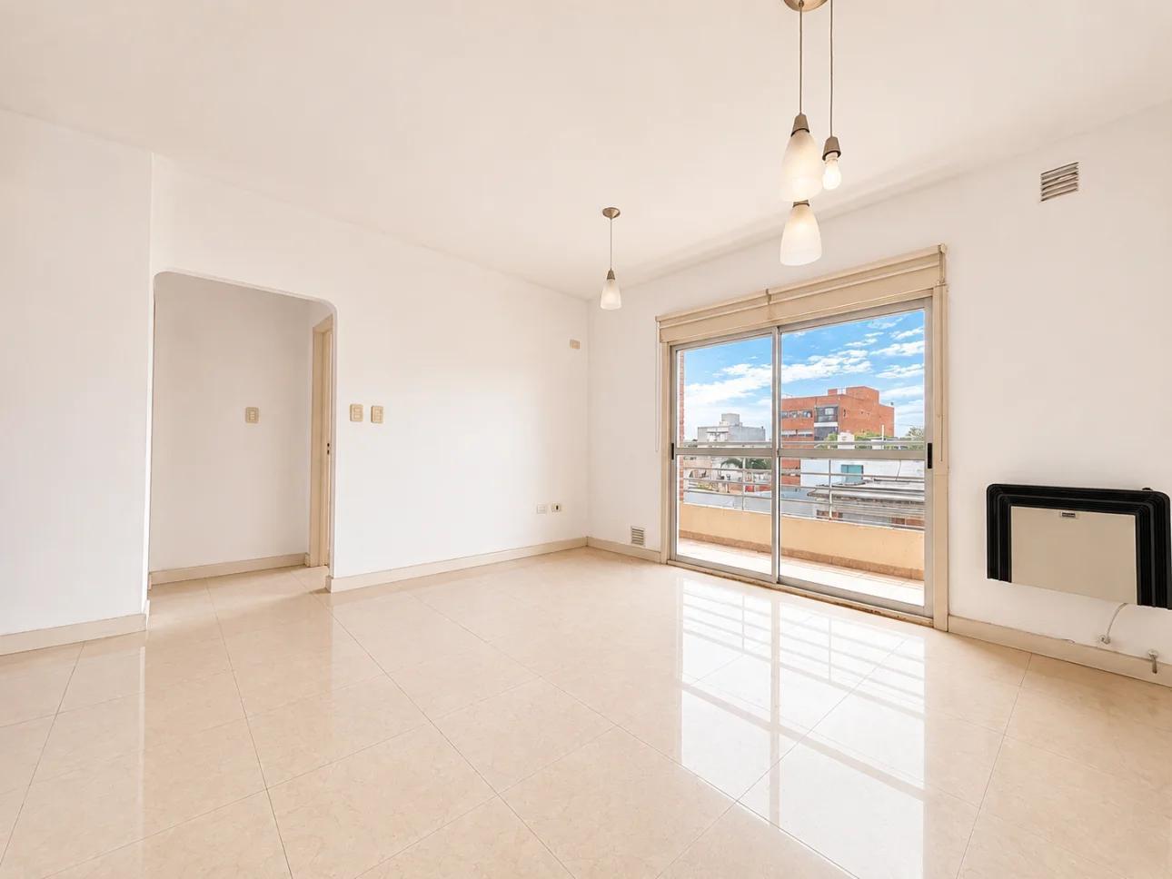 Foto de Departamento de 2 ambientes con balcon corrido, imagen 4
